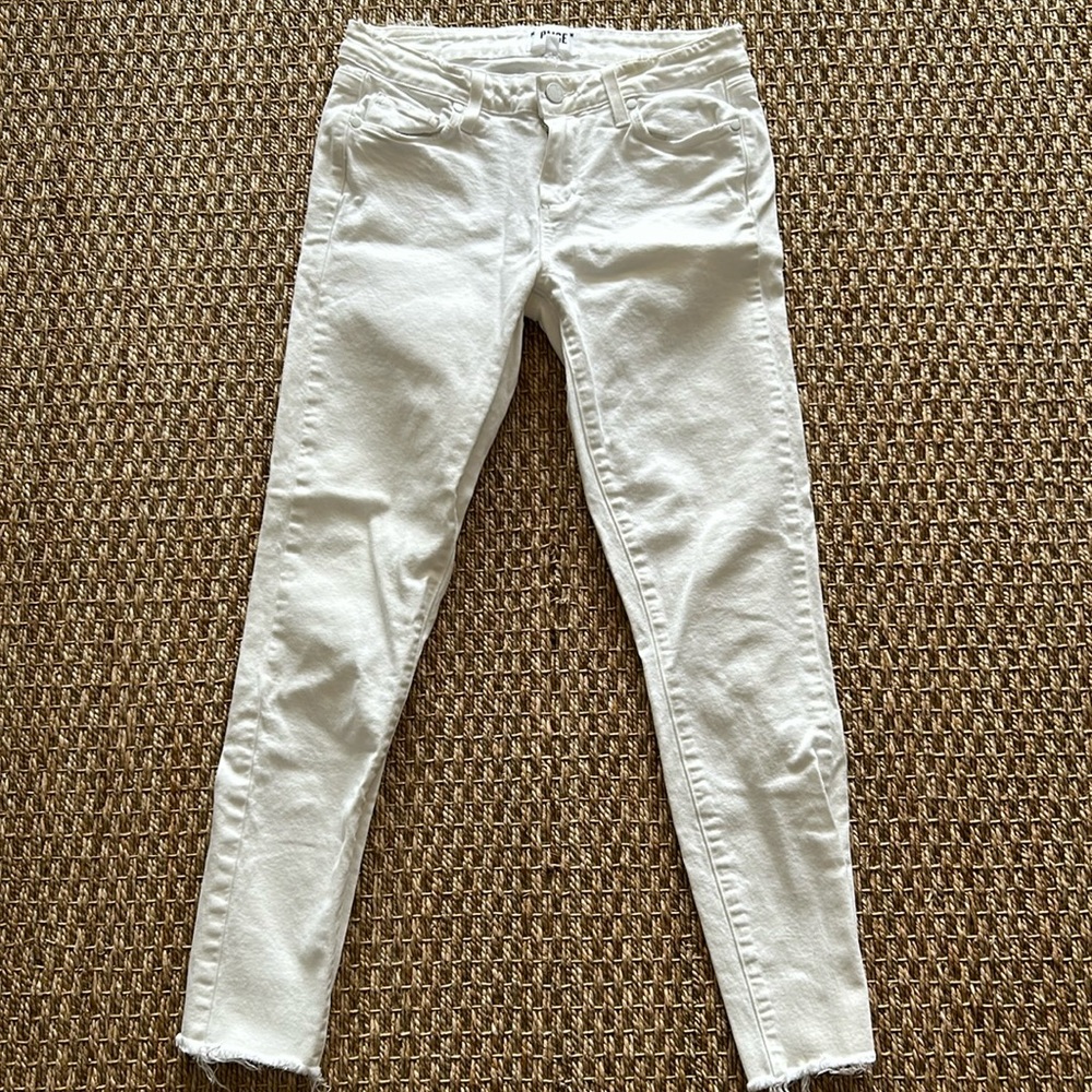 PAIGE denim Verdugo Ankle, white, in Size 28